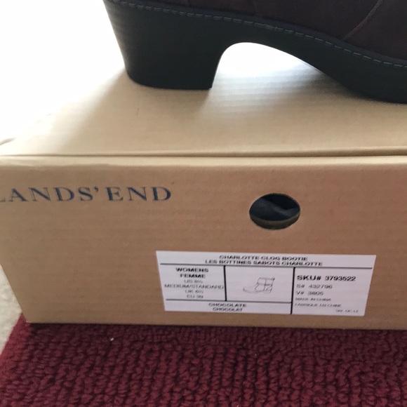 Lands’ End Charlotte Clog Bootie 8.5 - Picture 7 of 7
